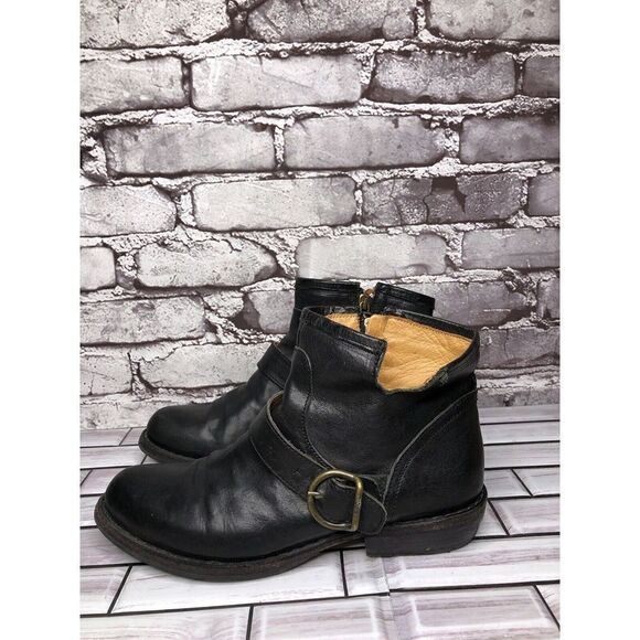 Fiorentini + Baker Black Leather Side Zip Strap Ankle Boots Women Sz 37EU/6.5 US - Picture 1 of 16